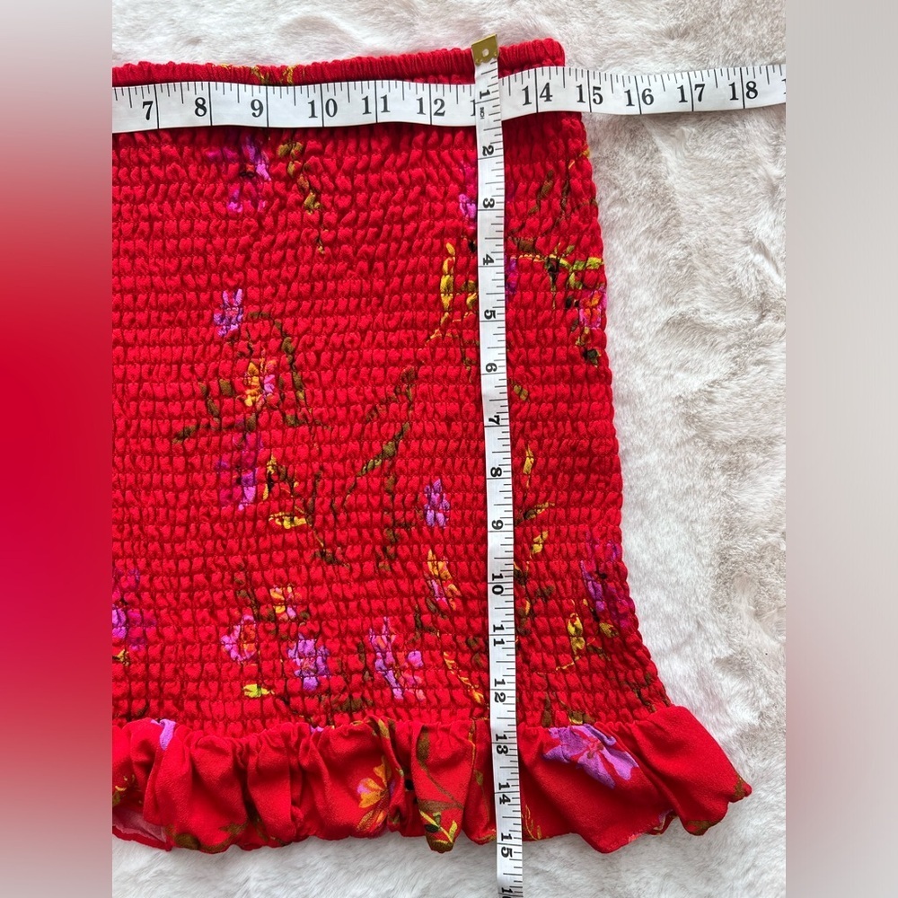 Lovers + Friends Red Floral Smocked Mini Skirt with Ruffle Hem Large - Picture 4 of 8